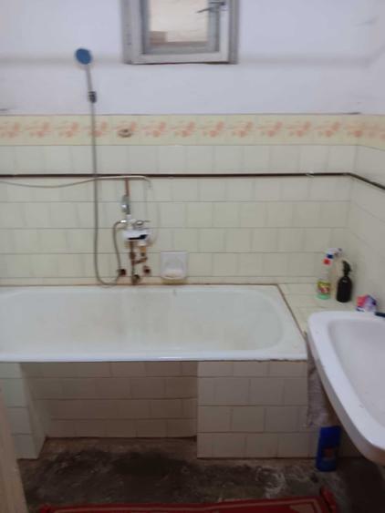 Casă cu 3 camere cu Teren 644 Mp în Marghita