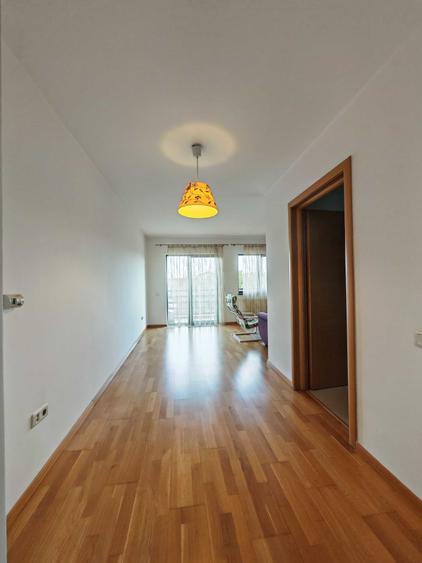 Inchiriez apartament 2 camere Tractorul - 5