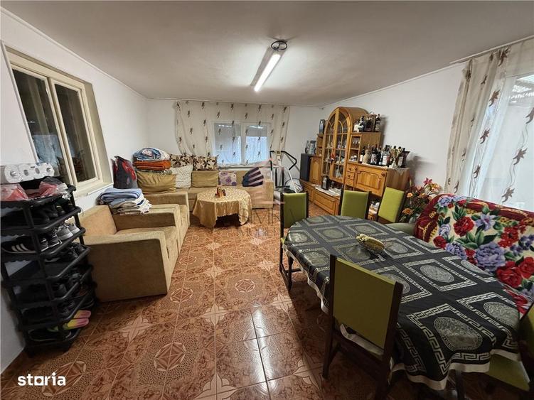 Casă cu 4 camere cu Teren 342 Mp în Oncea