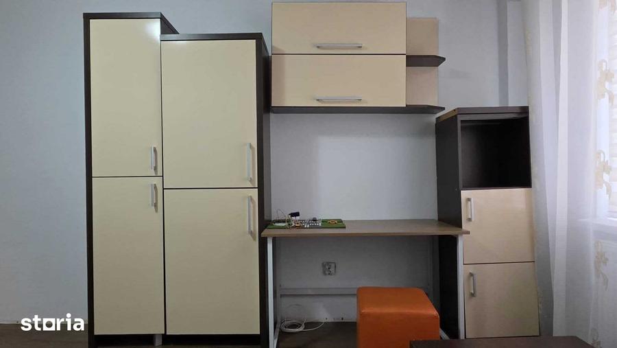 Apartament cu 2 camere decomandat în Gemenii