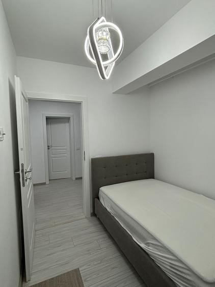 Apartament cu 2 camere semidecomandat în Cug