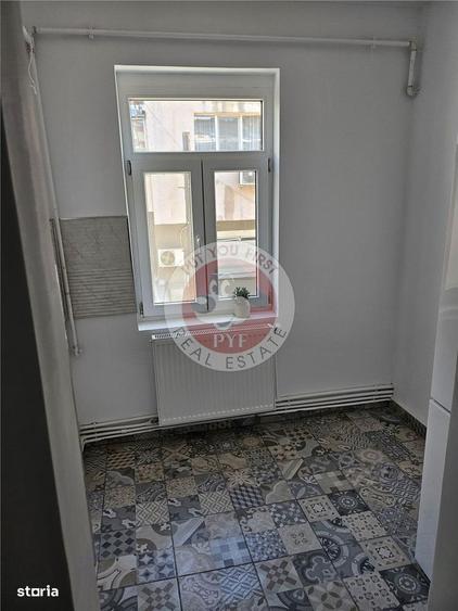Apartament cu 2 camere semidecomandat în Vitan