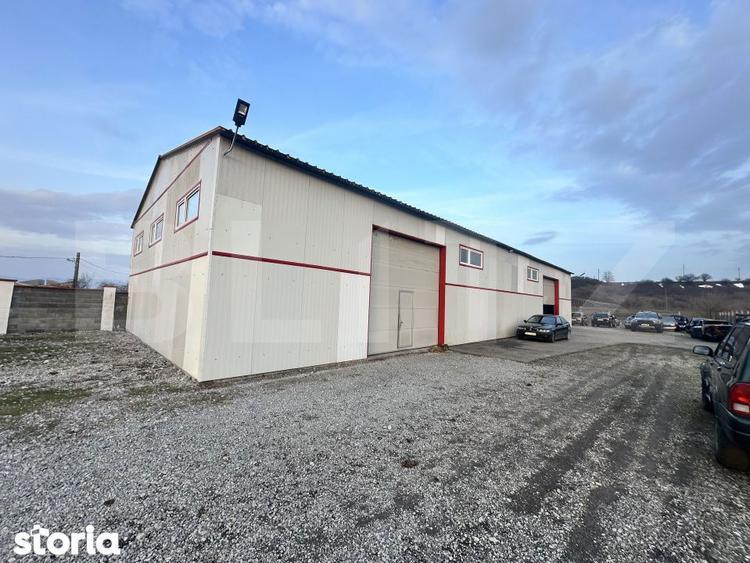 Spațiu comercial, de 500 mp, în Central