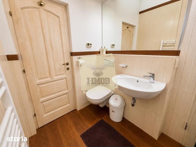 Apartament cu 3 camere în Sub Arini
