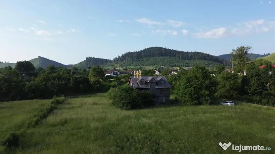 Teren de 10304 mp, în Slatina