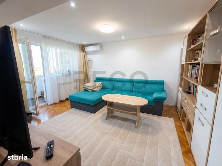 Apartament cu 3 camere decomandat în Nufărul