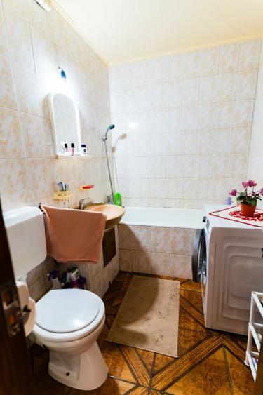 Apartament cu 2 camere decomandat în Tudor