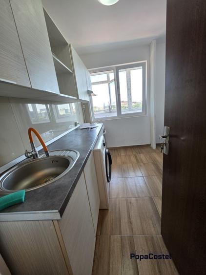 Apartament cu 3 camere semidecomandat, mobilat în Giulești