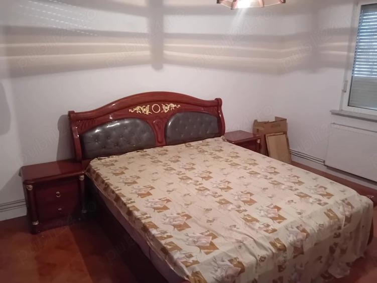 Apartament cu 3 camere decomandat în Mărăței