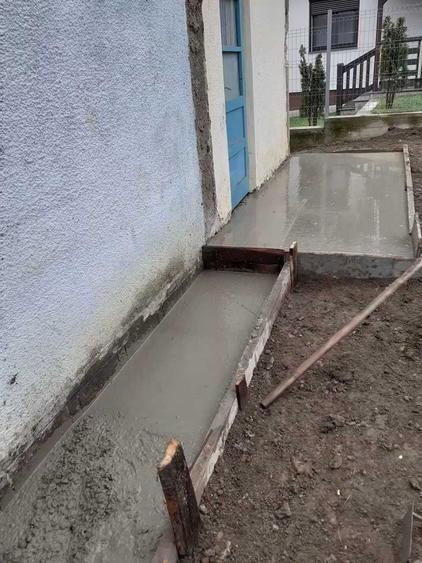 Casă cu 3 camere în Central