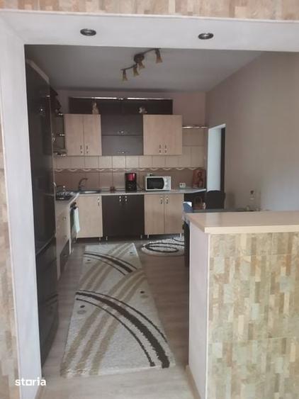 Vand casa cu mansarda Tarlungeni 421 mp - 7