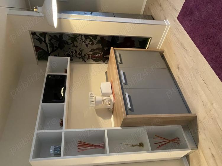 Apartament cu 2 camere decomandat în Torontalului