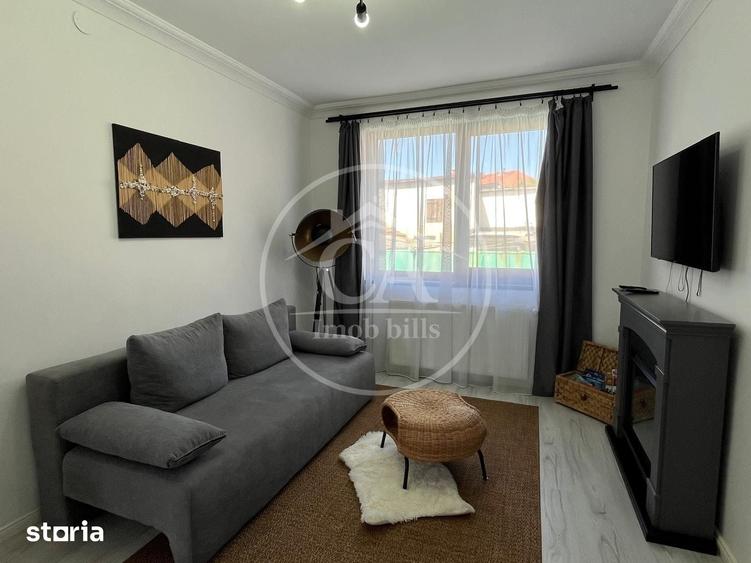 Apartament cu 3 camere semidecomandat în Iorga
