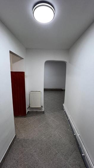 Spațiu comercial, de 34 mp, în Micro 6