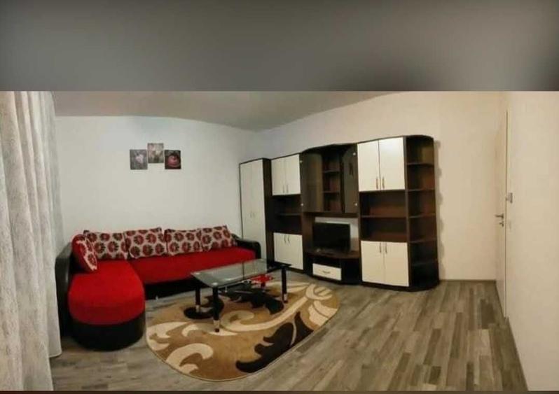Garsonieră decomandată în Avantgarden