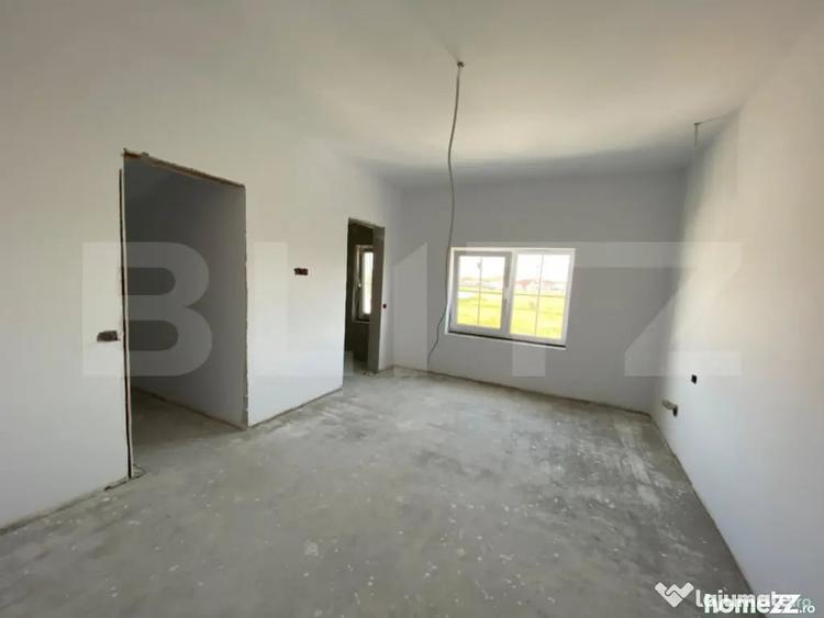 Casă cu 5 camere cu Teren 253 Mp în Moșnița Veche