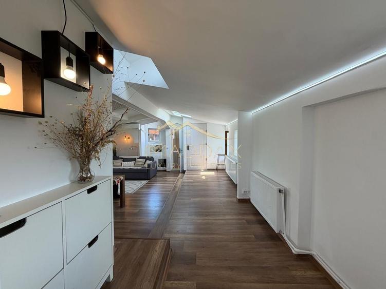Apartament cu 4 camere decomandat, mobilat în Iancu Nicolae