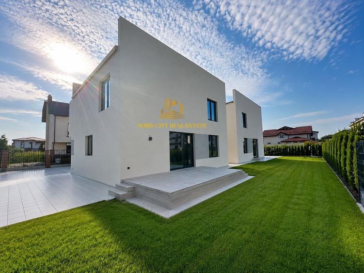 Casă individuală cu 5 camere cu Canalizare în Exterior Vest
