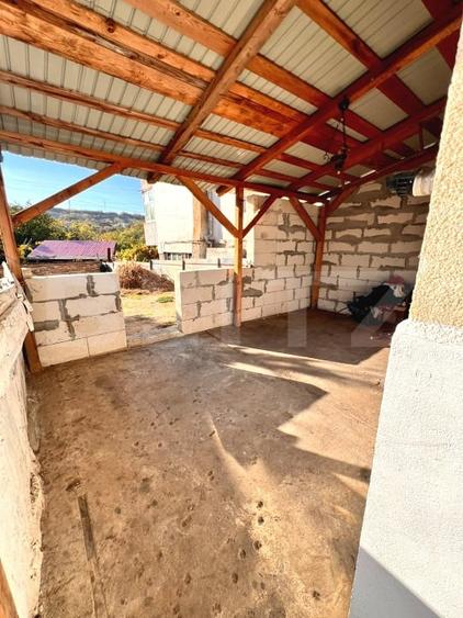 Casă individuală cu 3 camere cu Teren 367 Mp în Hunedoara