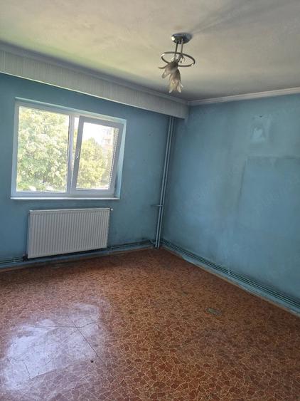 Apartament cu 2 camere decomandat în Bere