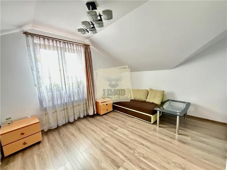 Casă individuală cu 5 camere cu Teren 377 Mp în Tineretului
