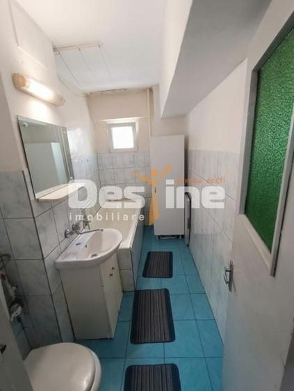 Apartament 3 camere, decomandat, metrou Dristor2 - 3