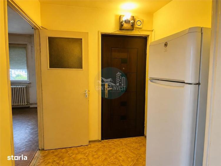 Apartament cu 2 camere semidecomandat în Central