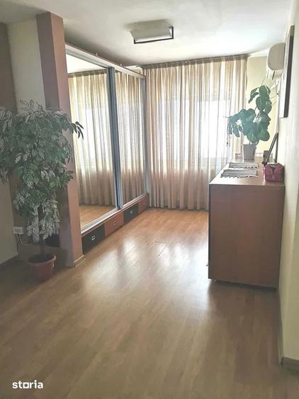 Apartament cu 4 camere decomandat, mobilat în Nord