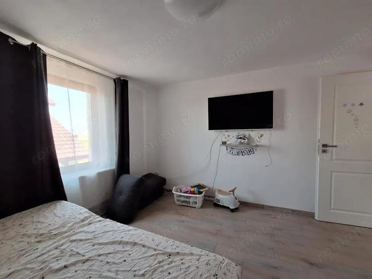 Casă cu 4 camere cu Teren 539 Mp în Giarmata