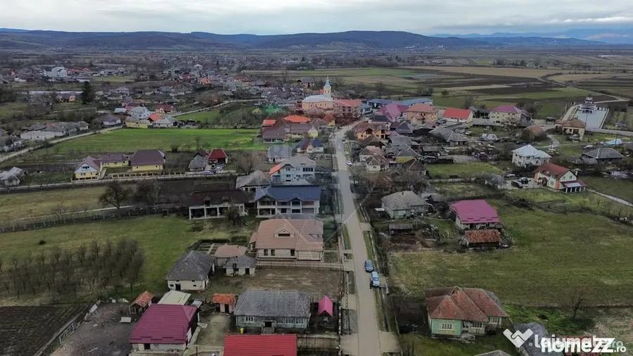 Casă cu 3 camere cu Teren 682 Mp în Sălsig