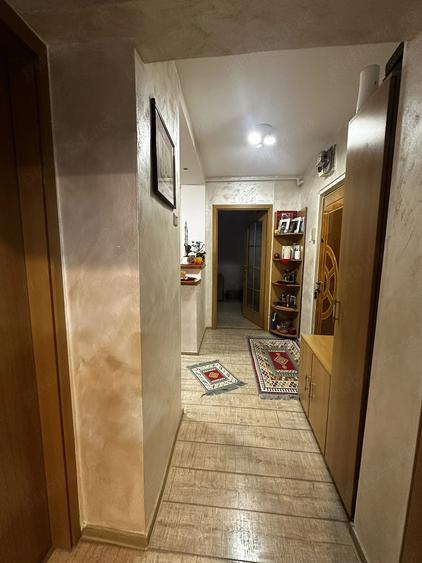 Direct Proprietar: Apartament 2 Camere Decomandat Zona Astra - 2