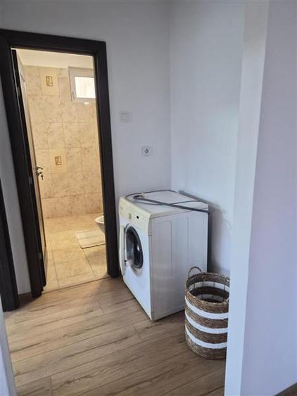 Apartament cu 2 camere semidecomandat, mobilat în UTA