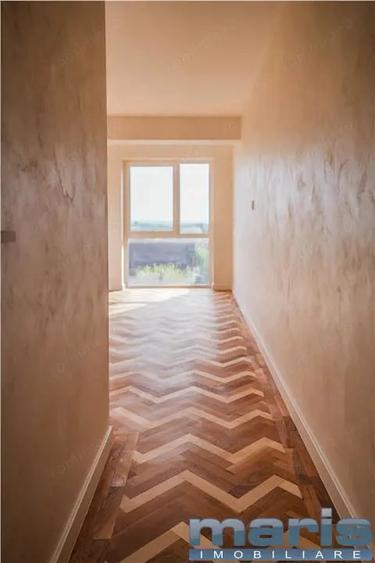 Apartament cu 3 camere în Unirii