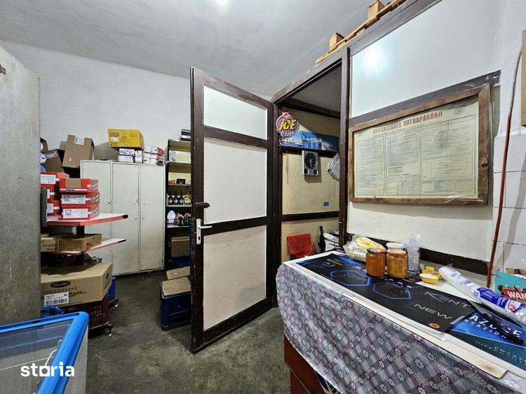 Spațiu comercial, de 73 mp, în Plopilor