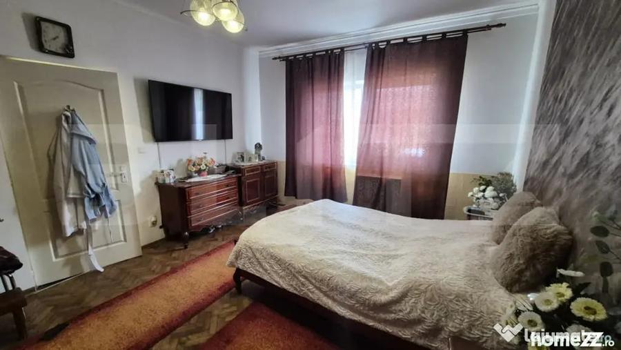 Casă cu 1 camere cu Teren 500 Mp în Titulescu