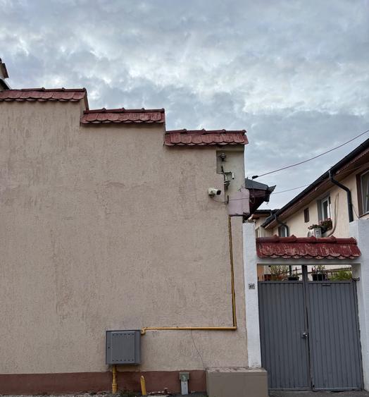 Casă cu 4 camere în Doamna Ghica