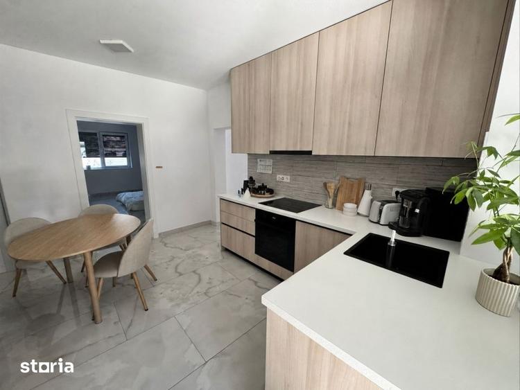 Casă cu 3 camere cu Teren 500 Mp în Valea Roșie