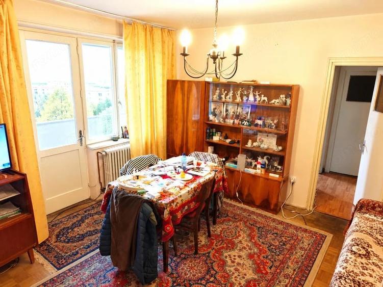 Apartament cu 2 camere semidecomandat în Central