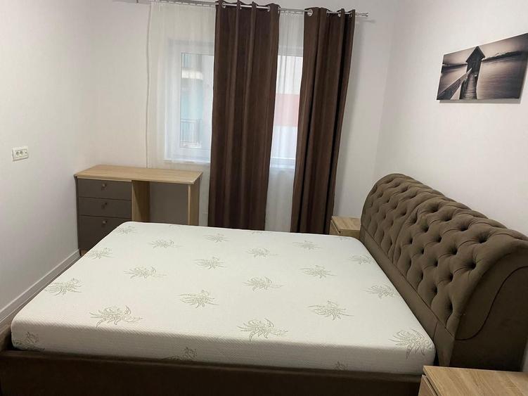 Apartament cu 2 camere decomandat, mobilat în Girocului