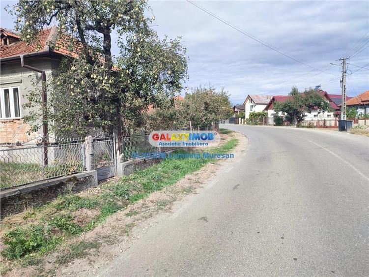 Casă cu 2 camere cu Teren 1208 Mp în Tătărani