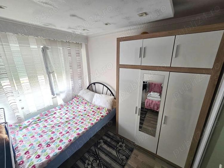 Apartament cu 3 camere în Micro 15