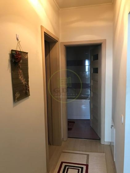 Apart.2 camere, decomandat, mobilat , utilat,loc de parcare, Complex Luceafărul - 8