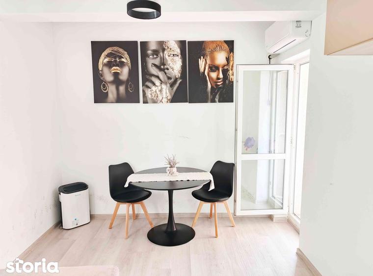 Apartament cu 2 camere, mobilat în Central