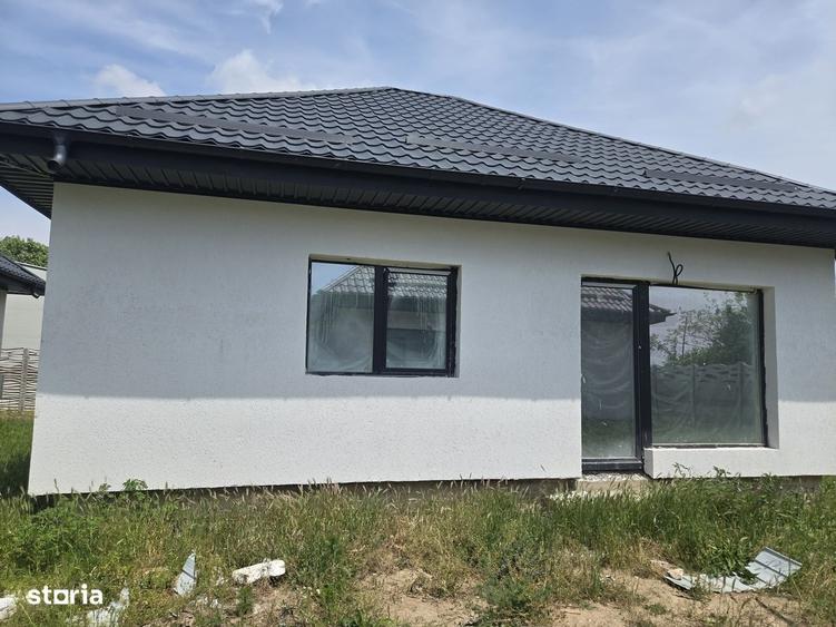 Casă cu 3 camere în Central