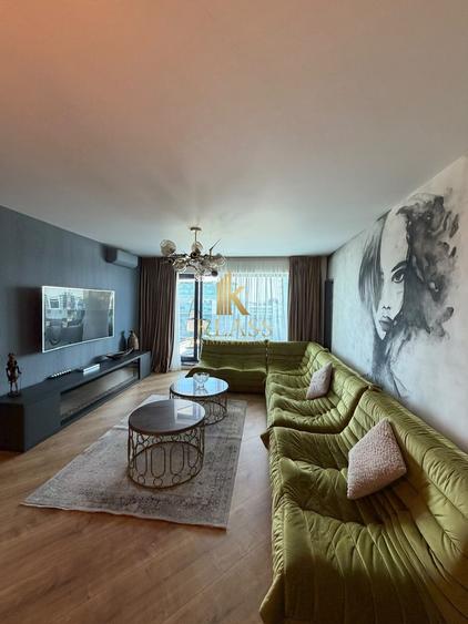 Apartament cu 3 camere semidecomandat, mobilat în Pipera