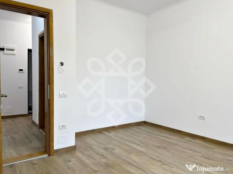 Apartament cu 2 camere semidecomandat în Sânmartin