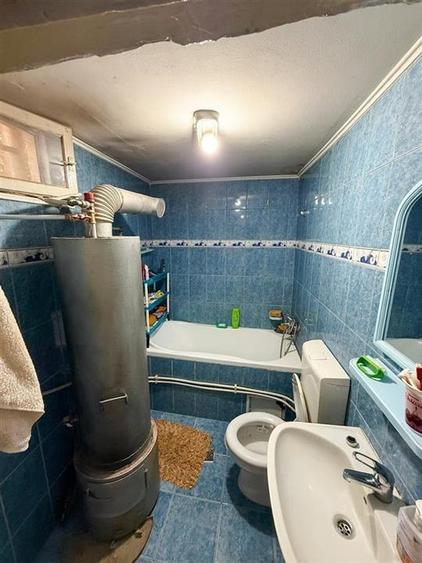 Casă cu 3 camere cu Teren 1439 Mp în Gepiu