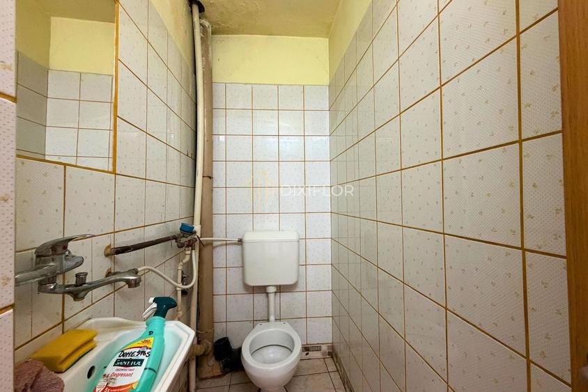 Apartament cu 3 camere decomandat în Tudor
