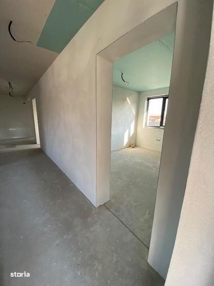 Casă cu 4 camere cu Teren 600 Mp în Central