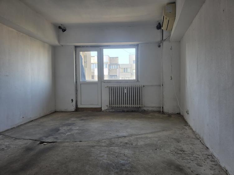 Apartament cu 2 camere decomandat în Moșilor